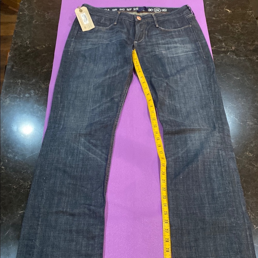 NWT Earnest Sewn Decca 06 lower rise sz 31 x 34.5 dark wash jeans. Slimming